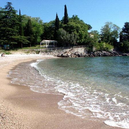 Apartments With A Parking Space Lovran, Opatija - 7713 外观 照片